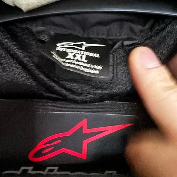 Alpinestars Red and Black Riding Jacket - Picture 5 of 6